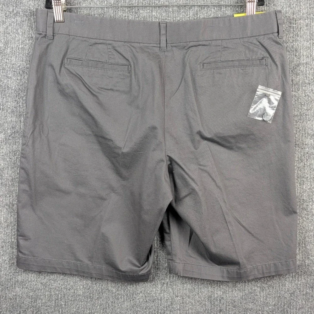 Claiborne Mens Gray Comfort Waist Stretch Flat Front Shorts Size 36 New
